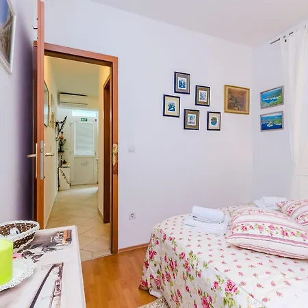 Captain - One Bedroom With Terrace 3 Adults Dubrovnik