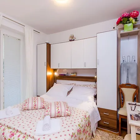 Apartment Captain - One Bedroom With Terrace 3 Adults Dubrovnik